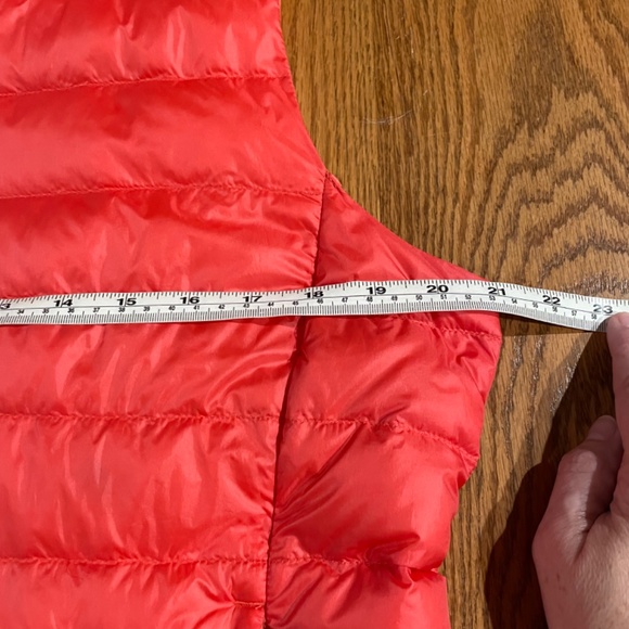 REI COOP down puffer vest Large - Picture 8 of 9